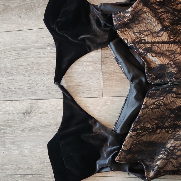 Guess Dress - Picture 5 of 8